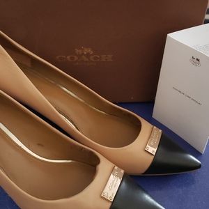 Classic pair of Coach heals